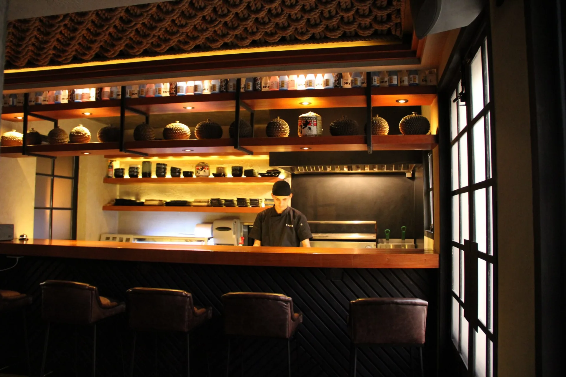 BAR NAOKI 7