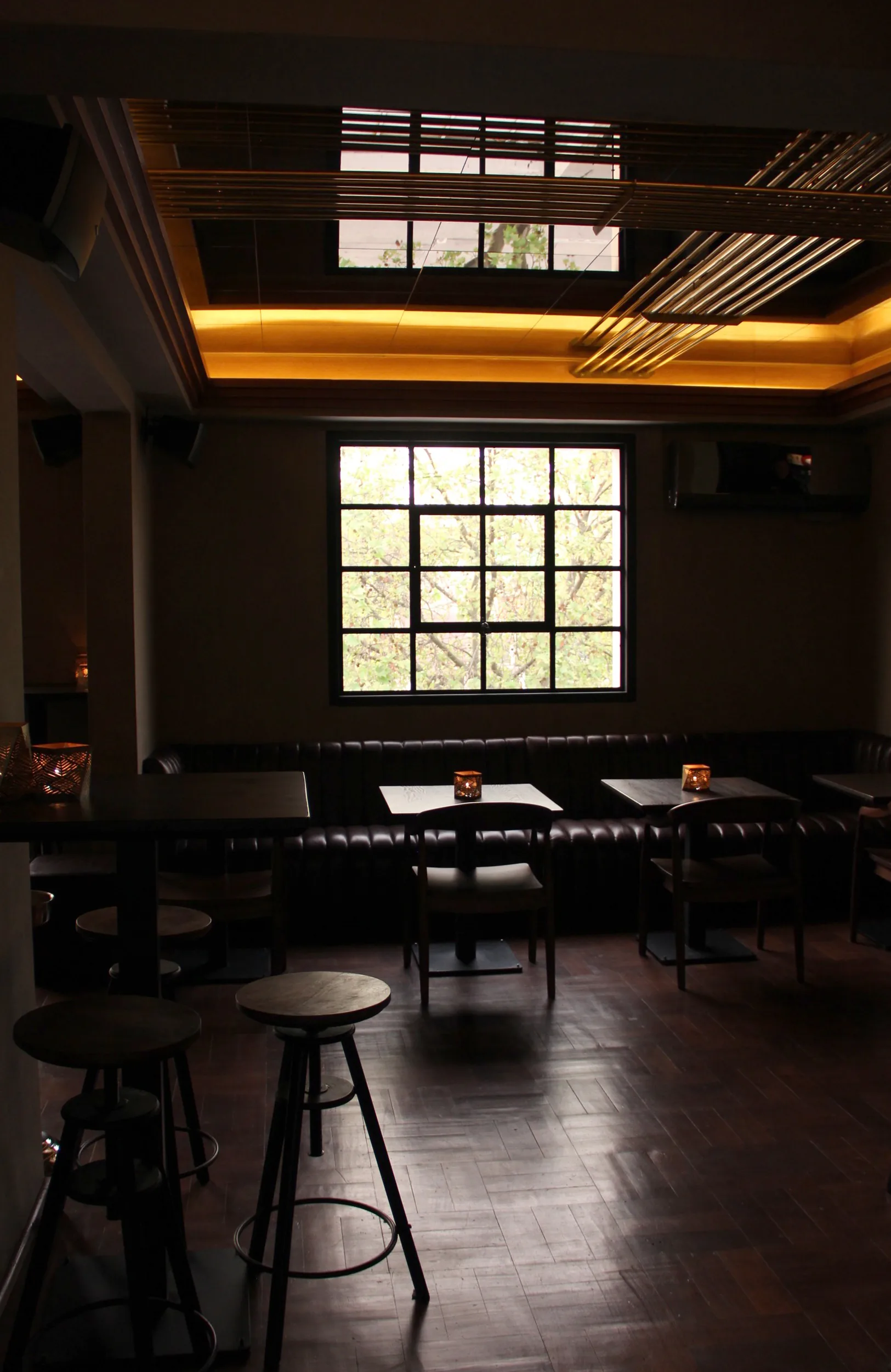 BAR NAOKI 9