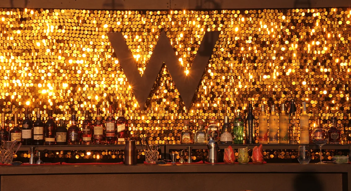 HOTEL W 1